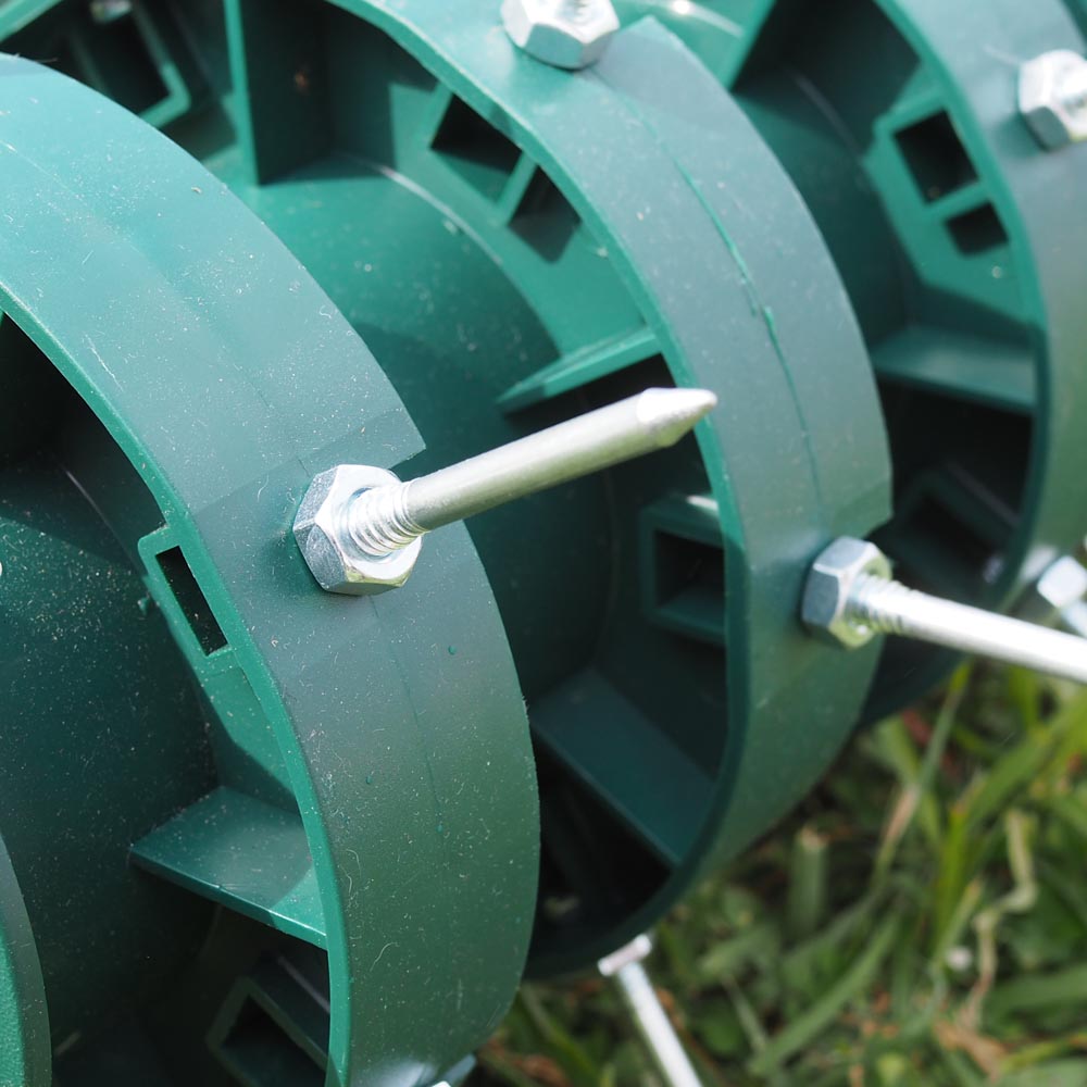 Spiked Lawn Roller: image 6