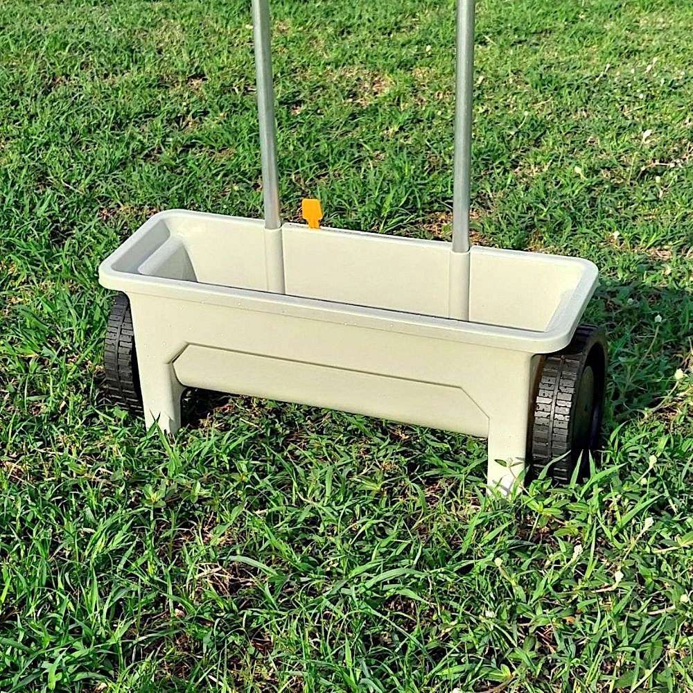 Seed Spreader: image 4